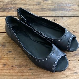Cole Haan 10B Black Leather Studded Flats Peep Toe